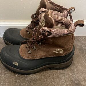North Face winter boots